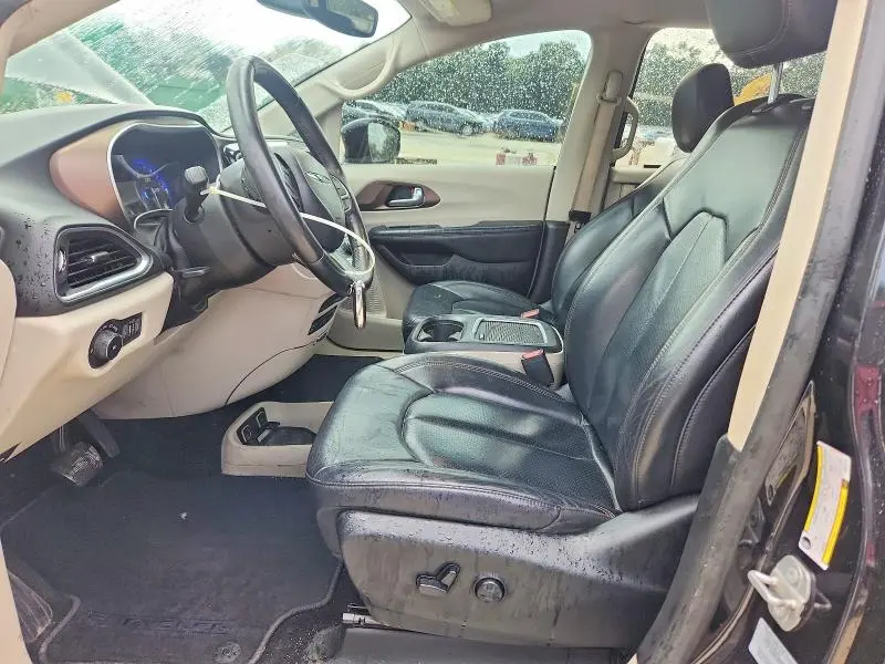 2017 CHRYSLER PACIFICA TOURING L PLUS  