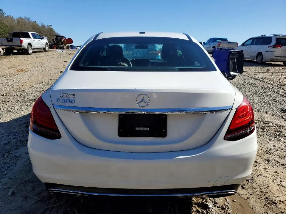 2019 MERCEDES-BENZ C 300  