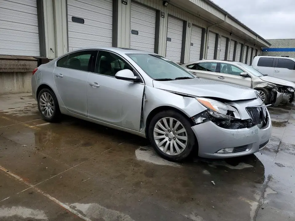 2011 BUICK REGAL CXL  