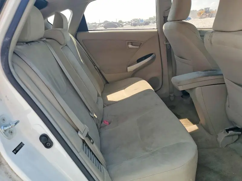 2010 TOYOTA PRIUS II  