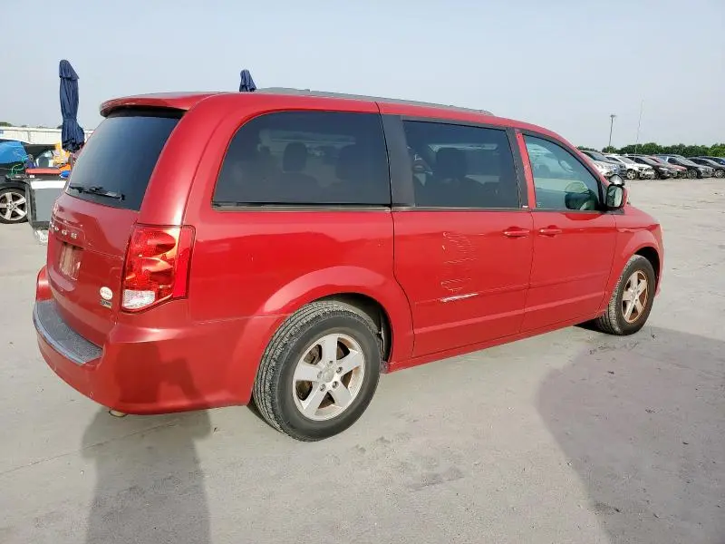 2013 DODGE GRAND CARAVAN SXT  