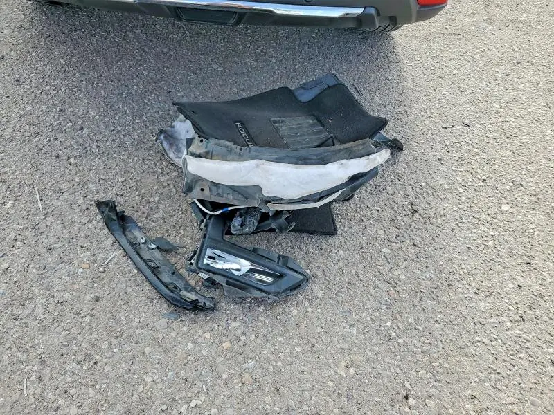 2019 NISSAN ROGUE SL  