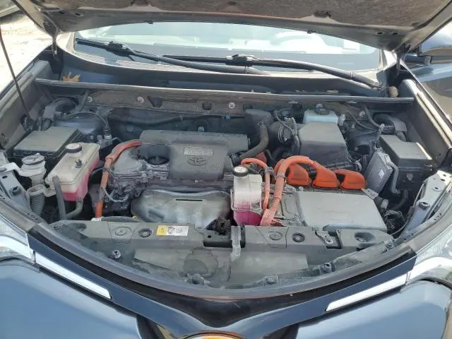 2018 TOYOTA RAV4 HV LE  