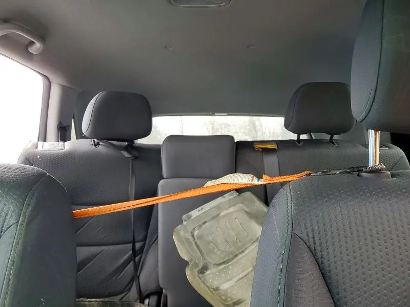 2012 KIA SORENTO BASE  