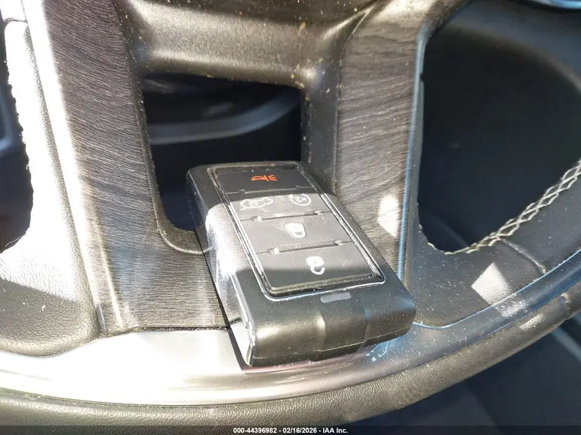 2022 JEEP GRAND CHEROKEE OVERLAND 4X4