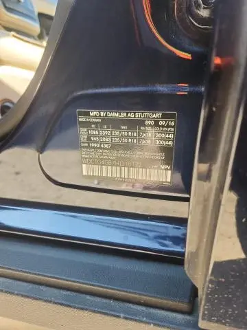 2017 MERCEDES-BENZ GLA 250 4MATIC  