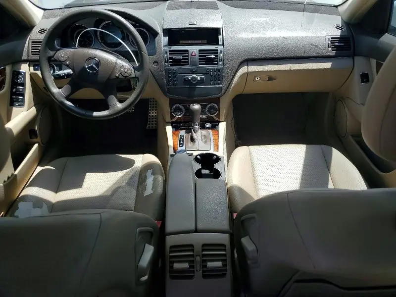 2011 MERCEDES-BENZ C 300  