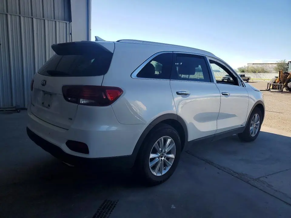 2019 KIA SORENTO LX V6  