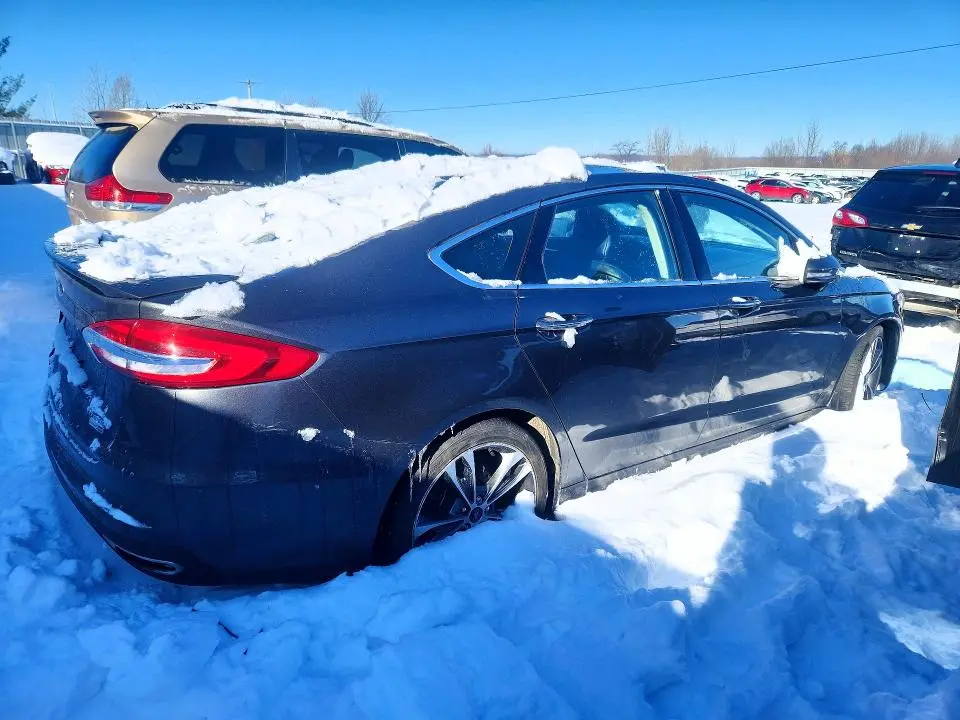 2019 FORD FUSION TITANIUM  