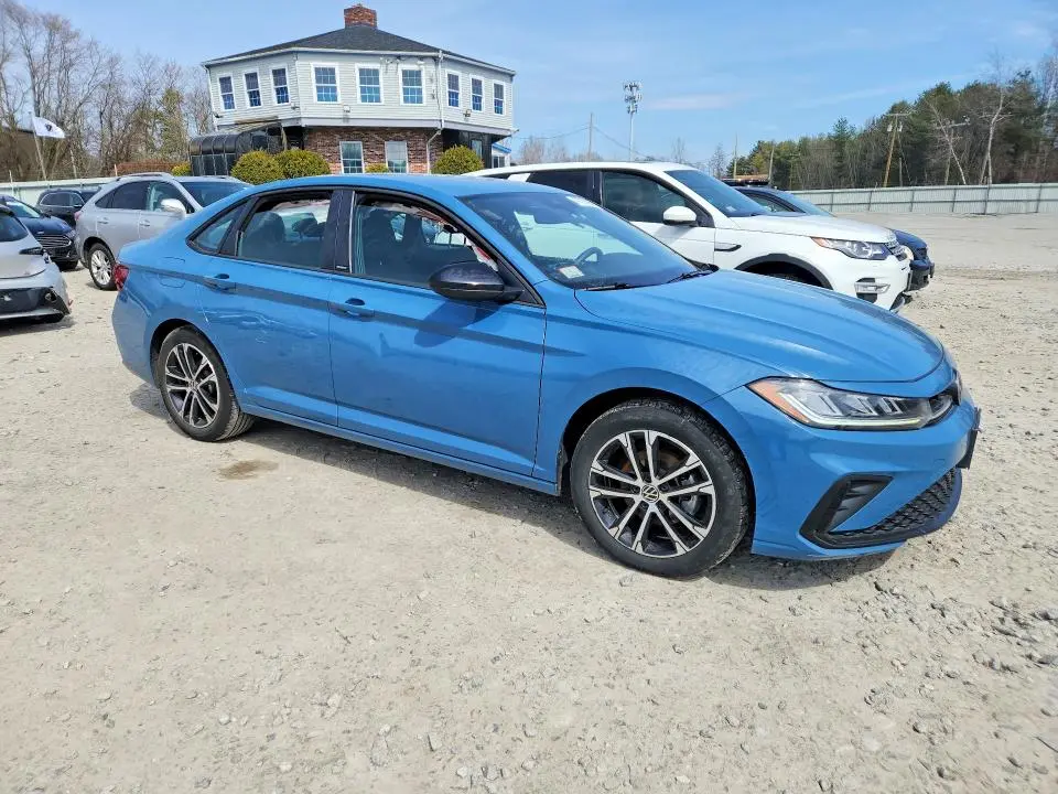 2025 VOLKSWAGEN JETTA SPORT  