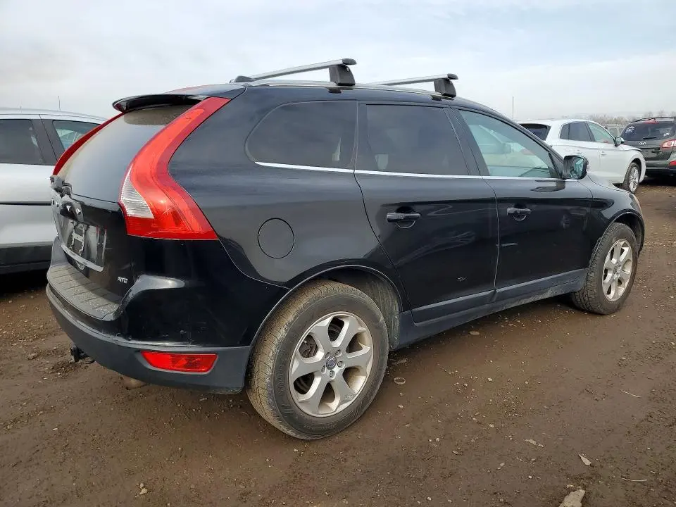 2013 VOLVO XC60 3.2  