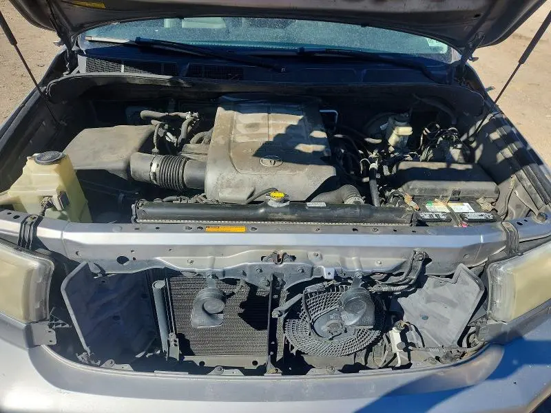 2010 TOYOTA SEQUOIA SR5  