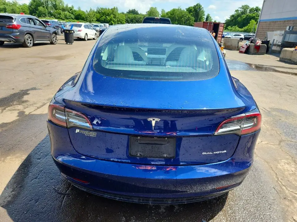2019 TESLA MODEL 3   