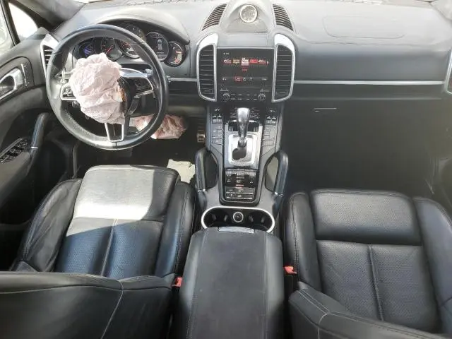 2018 PORSCHE CAYENNE GTS  