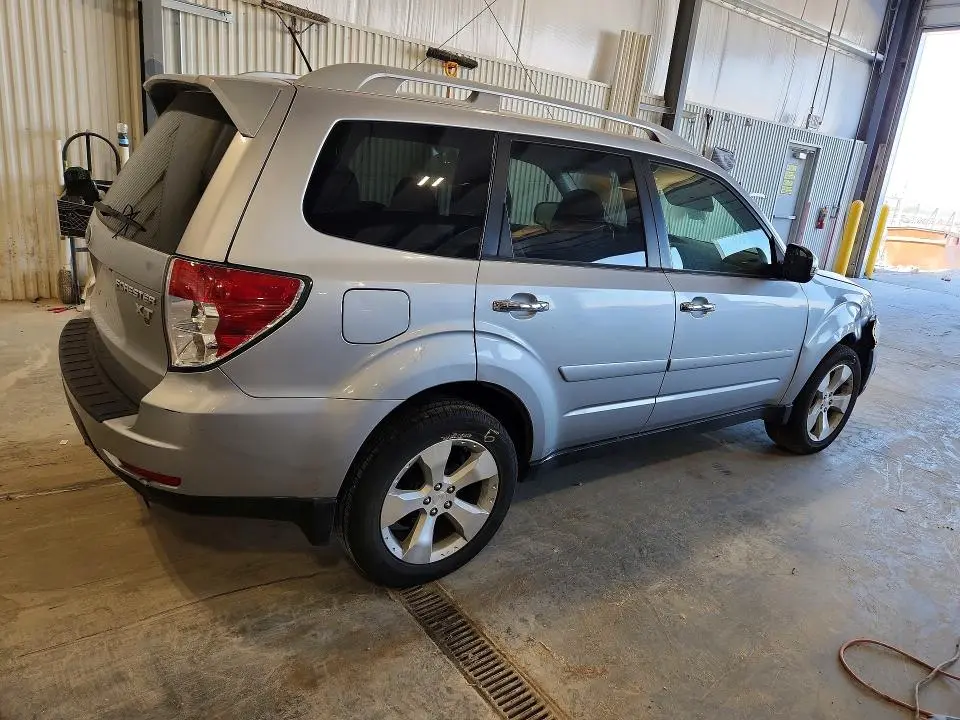2013 SUBARU FORESTER TOURING  