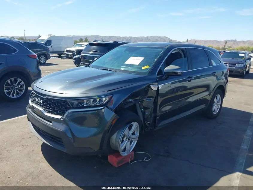 2022 KIA SORENTO LX