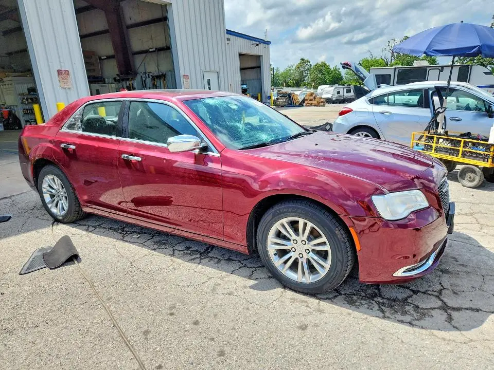 2017 CHRYSLER 300C   