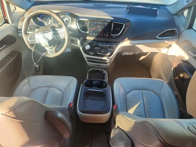 2017 CHRYSLER PACIFICA TOURING L  