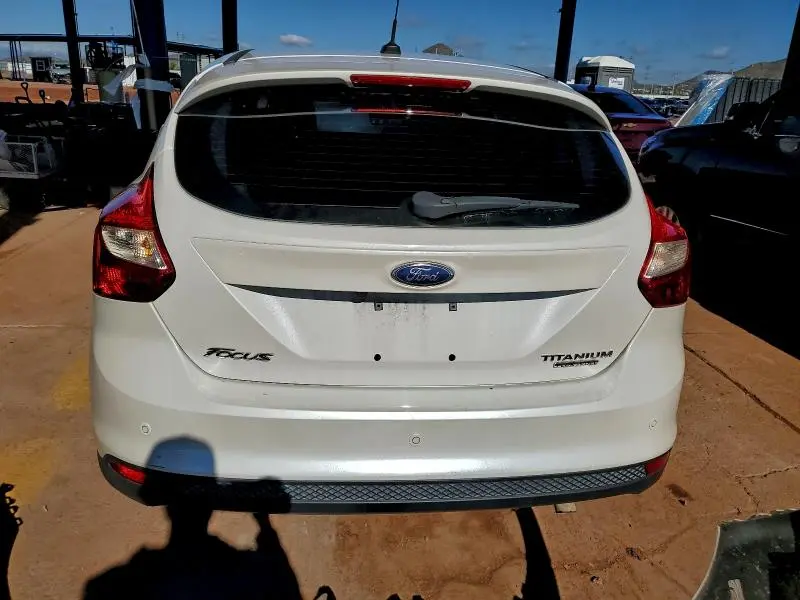 2014 FORD FOCUS TITANIUM  