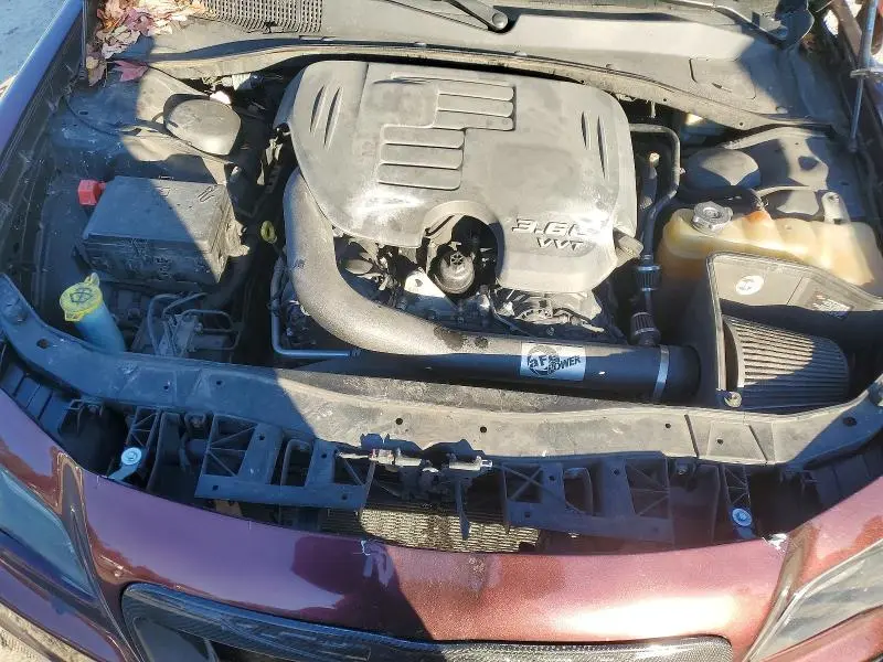 2014 CHRYSLER 300C VARVATOS  