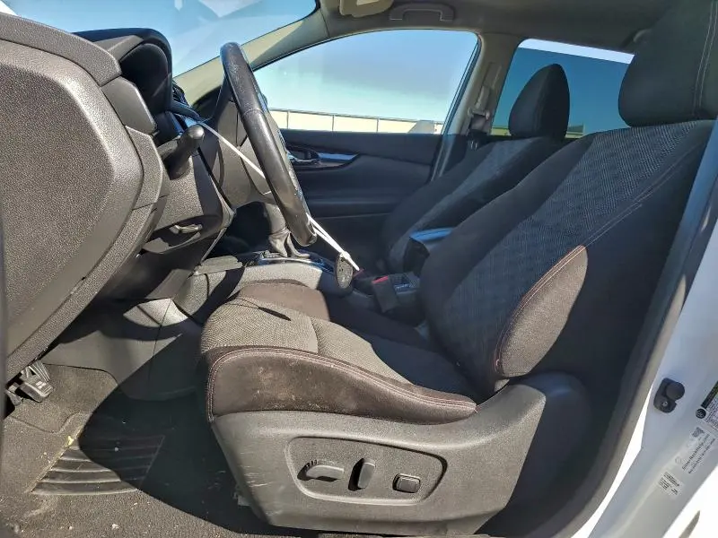 2017 NISSAN ROGUE SPORT S  