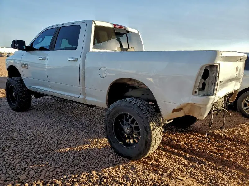 2016 RAM 2500 SLT  