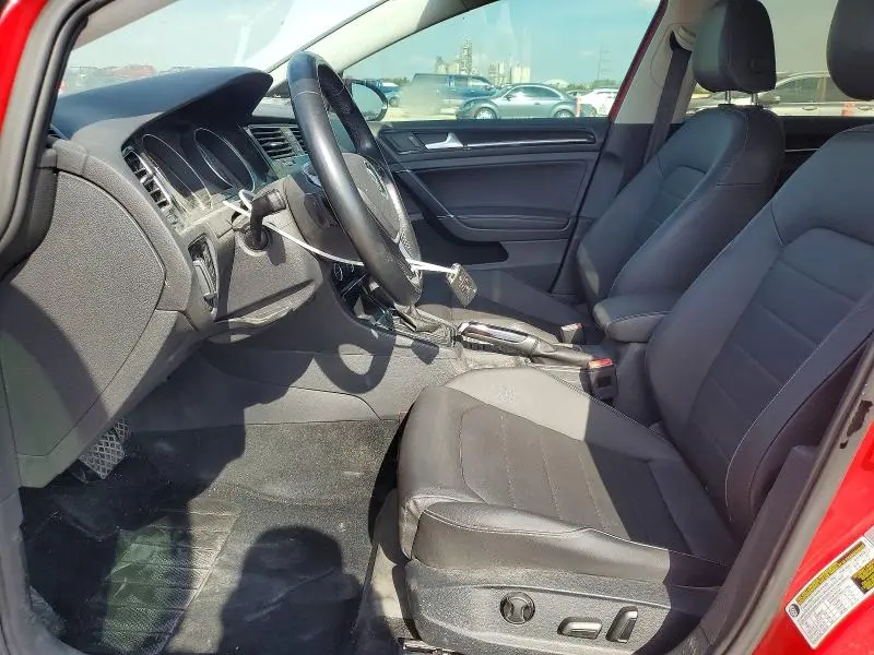 2015 VOLKSWAGEN GOLF   