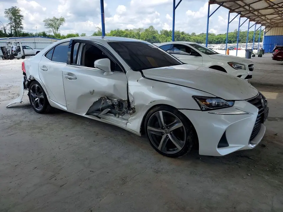 2017 LEXUS IS 300  
