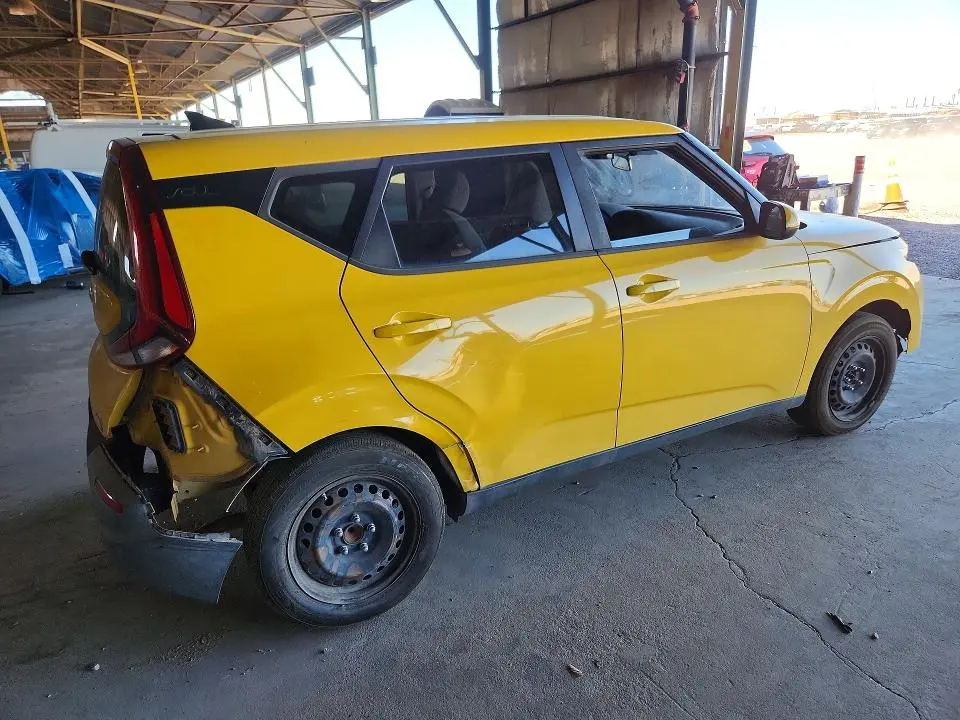 2020 KIA SOUL LX  