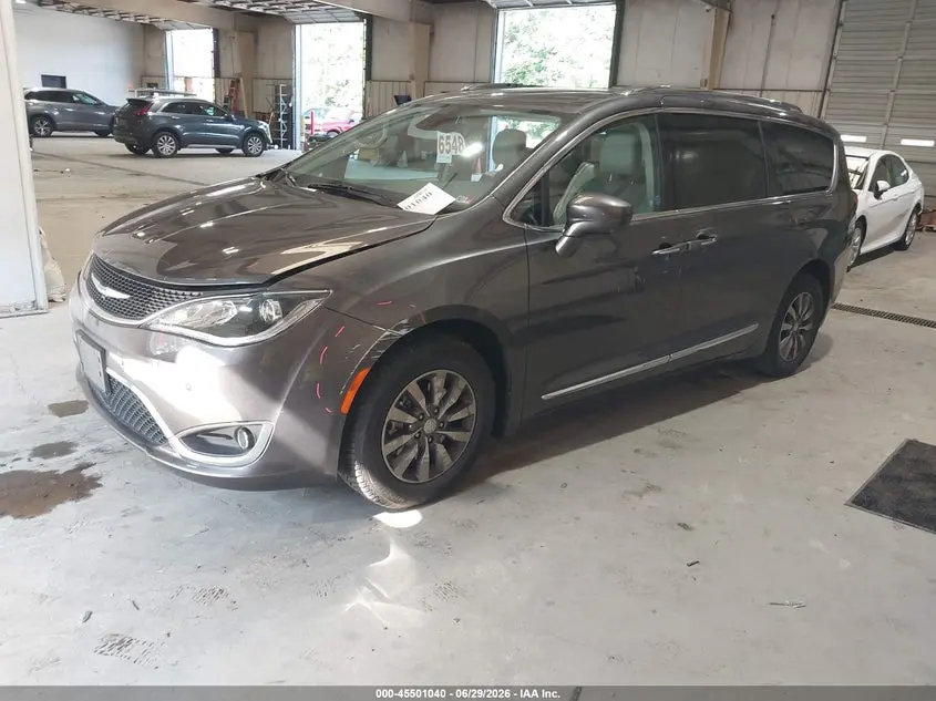 2020 CHRYSLER PACIFICA TOURING L PLUS