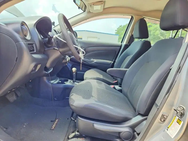 2013 NISSAN VERSA 1.6 S  