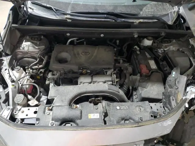2020 TOYOTA RAV4 LE  
