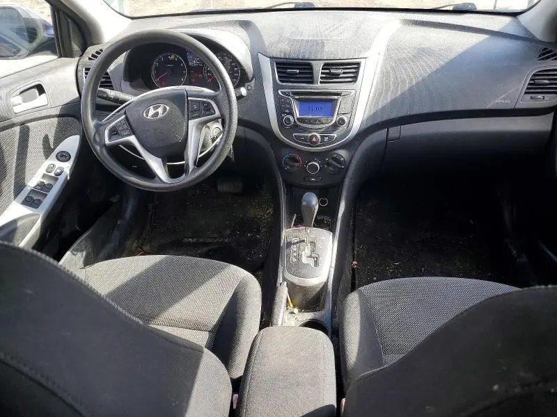 2012 HYUNDAI ACCENT GS  
