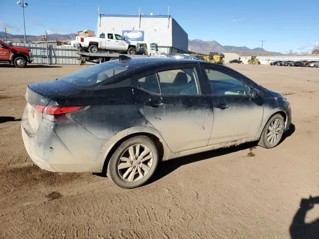 2021 NISSAN VERSA SV  