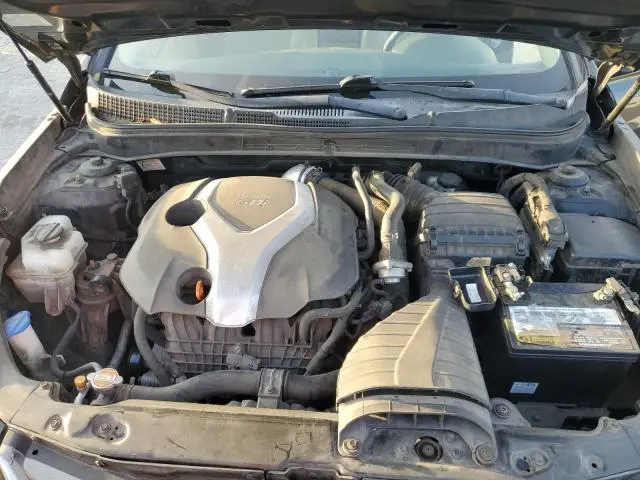 2012 HYUNDAI SONATA SE  