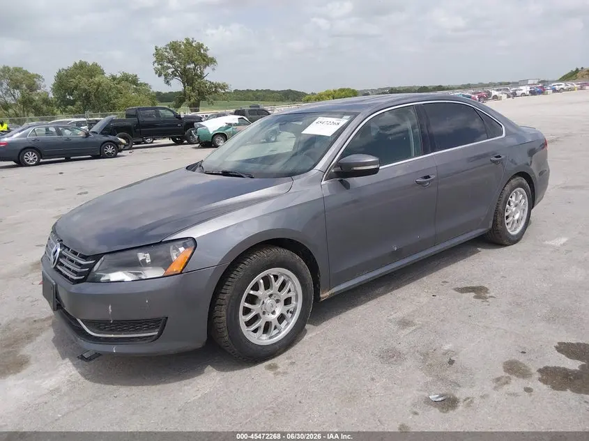 2014 VOLKSWAGEN PASSAT 2.0L TDI SE