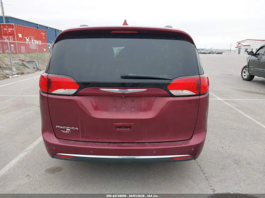 2018 CHRYSLER PACIFICA TOURING L