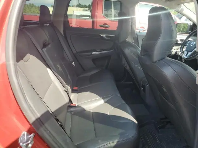 2017 VOLVO XC60 T6 DYNAMIC  