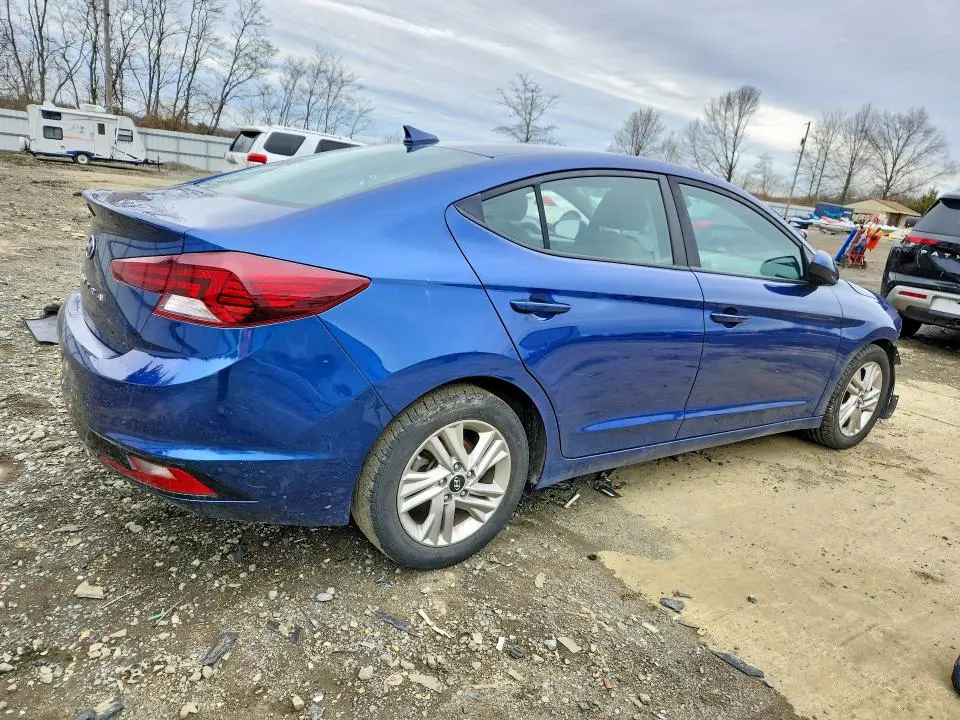 2020 HYUNDAI ELANTRA SEL  
