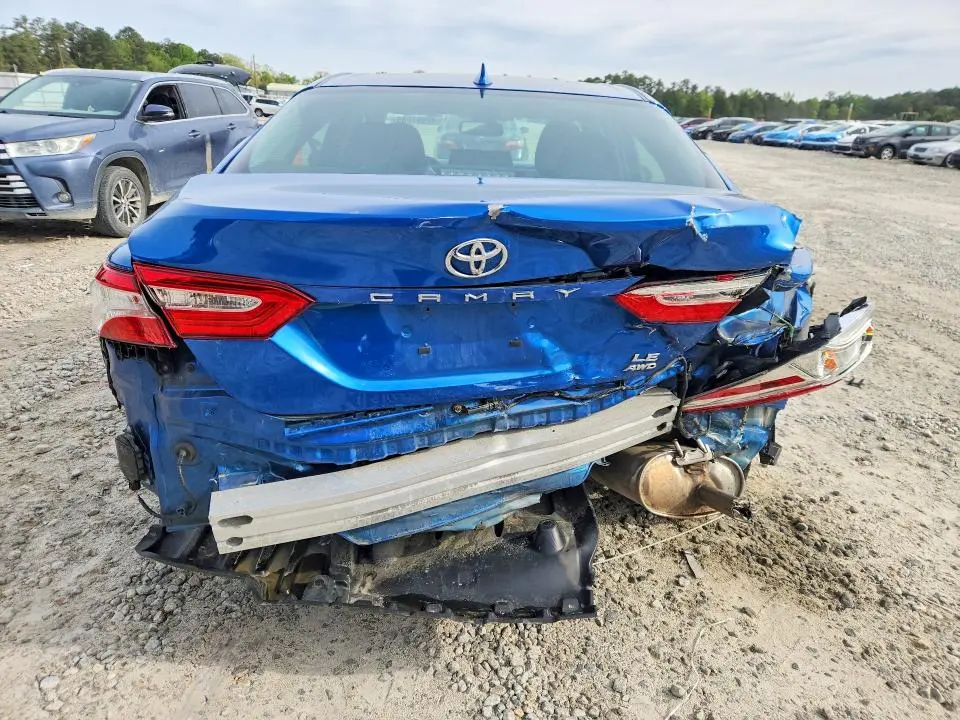 2020 TOYOTA CAMRY LE  
