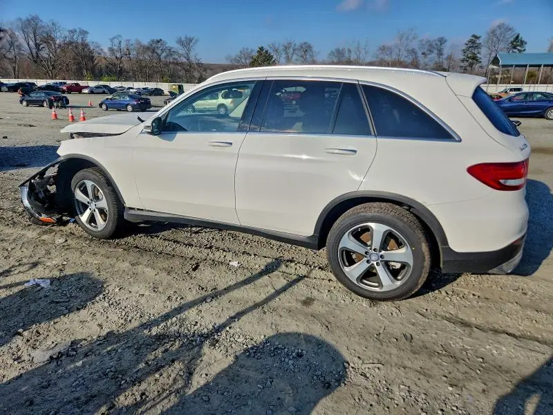 2017 MERCEDES-BENZ GLC 300  