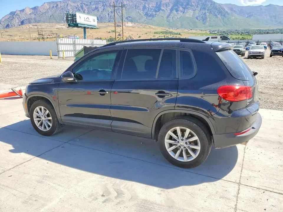2017 VOLKSWAGEN TIGUAN S  