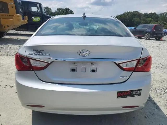 2011 HYUNDAI SONATA SE