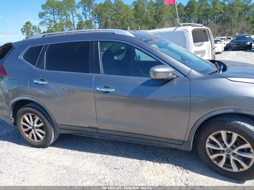 2018 NISSAN ROGUE SV