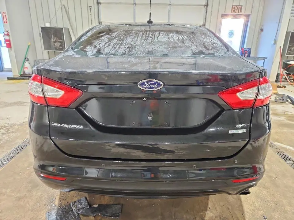 2015 FORD FUSION SE  