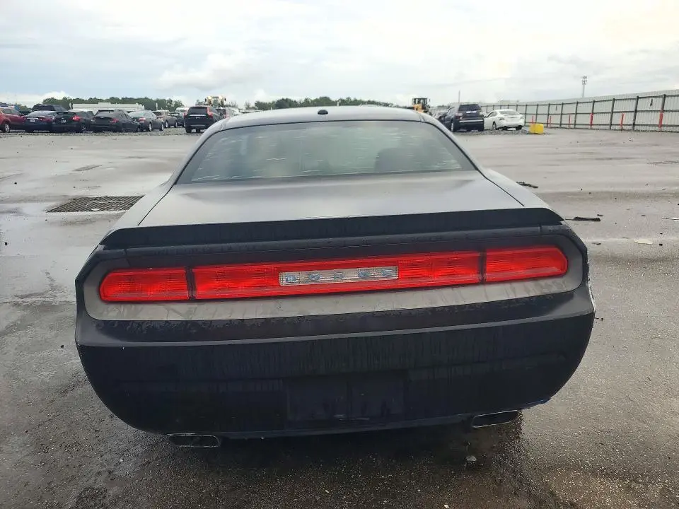 2014 DODGE CHALLENGER SXT  