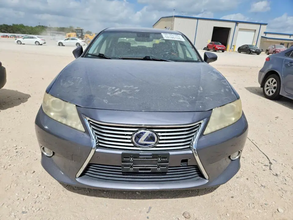 2013 LEXUS ES 300H  