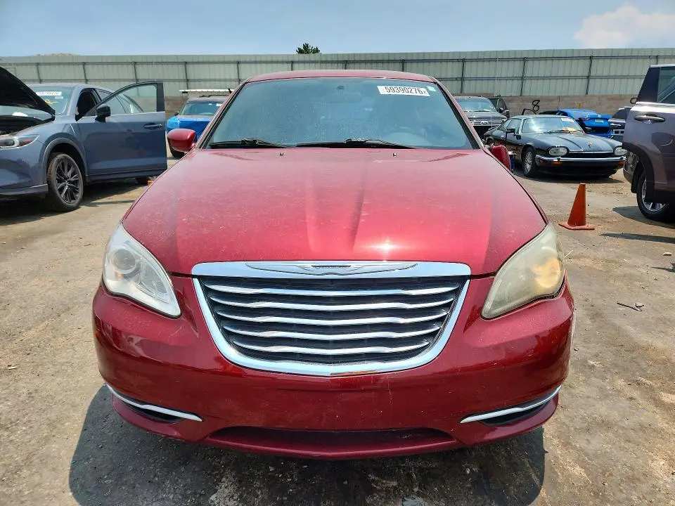2013 CHRYSLER 200 LX  