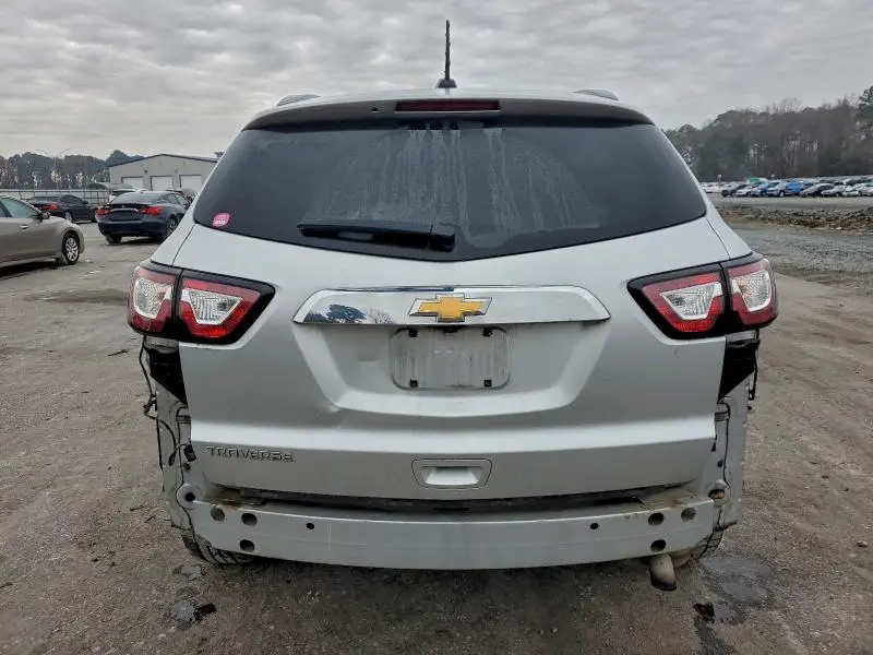 2017 CHEVROLET TRAVERSE LS  