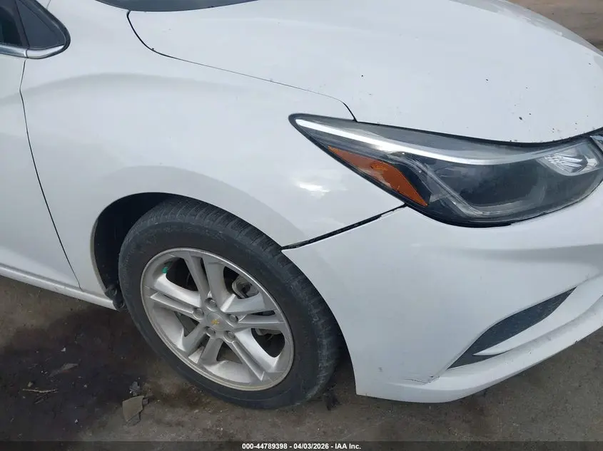 2017 CHEVROLET CRUZE LT AUTO